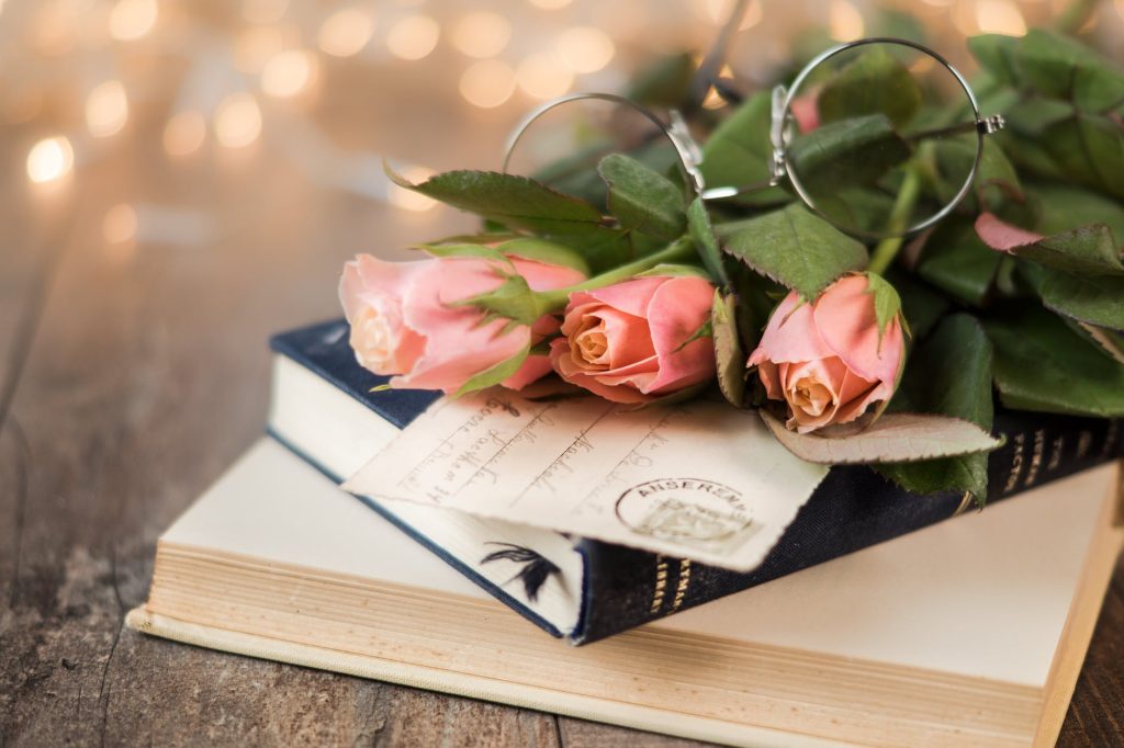 How To Save Money On Your Wedding Venue