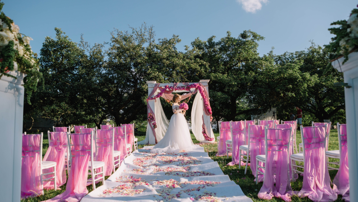 Perfect Garden Wedding Ceremony